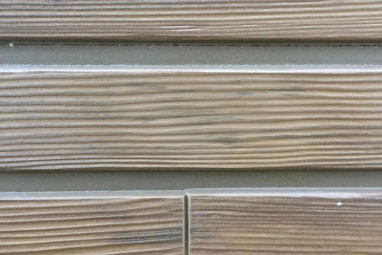 サイディング こすり傷